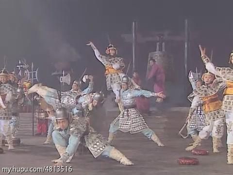 三国演义全集解说央视,三国演义连续剧片段赤壁鏖战