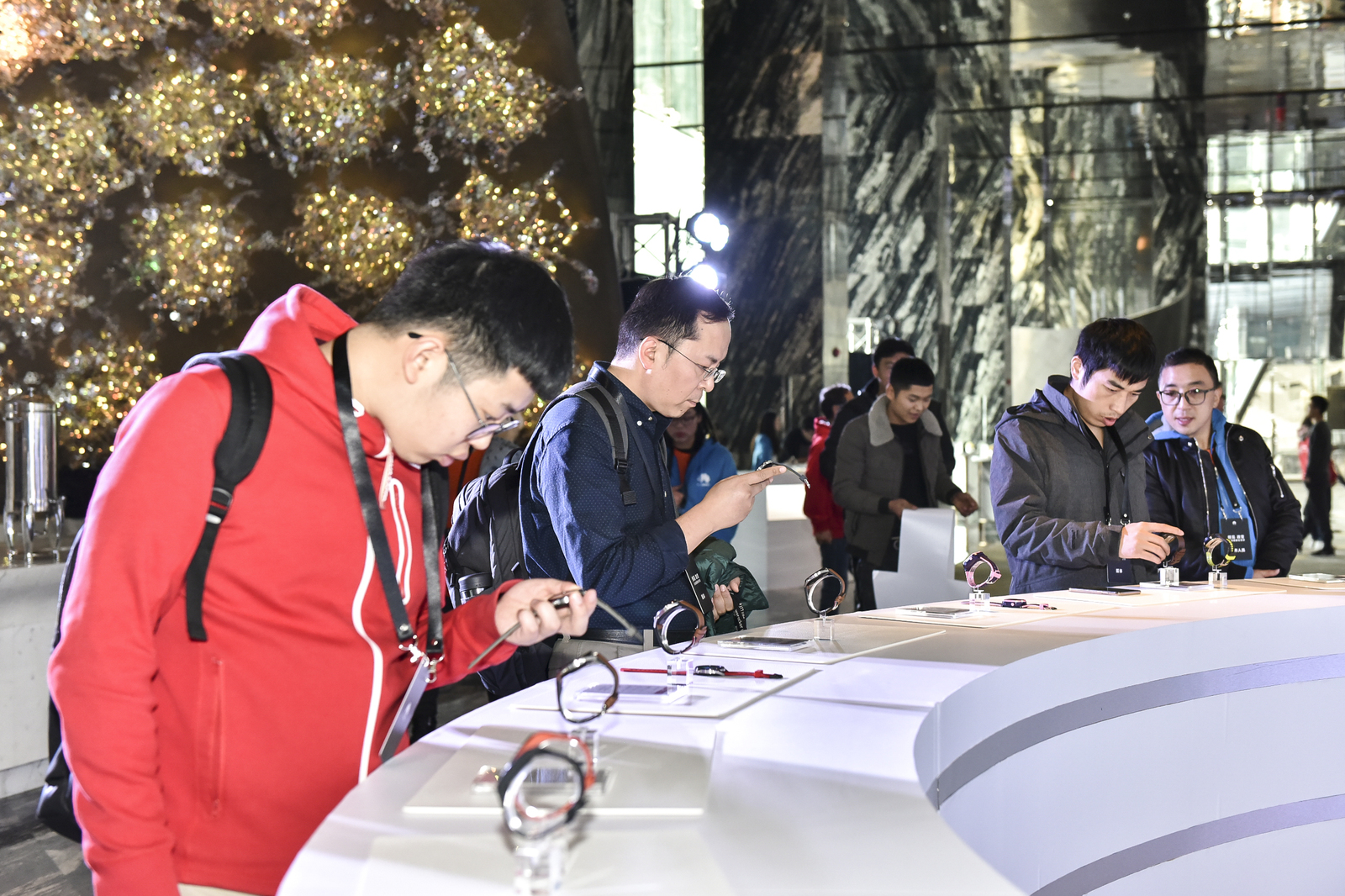 华为运动手环3e快速入门手册,华为手环哪一款能单独跑步