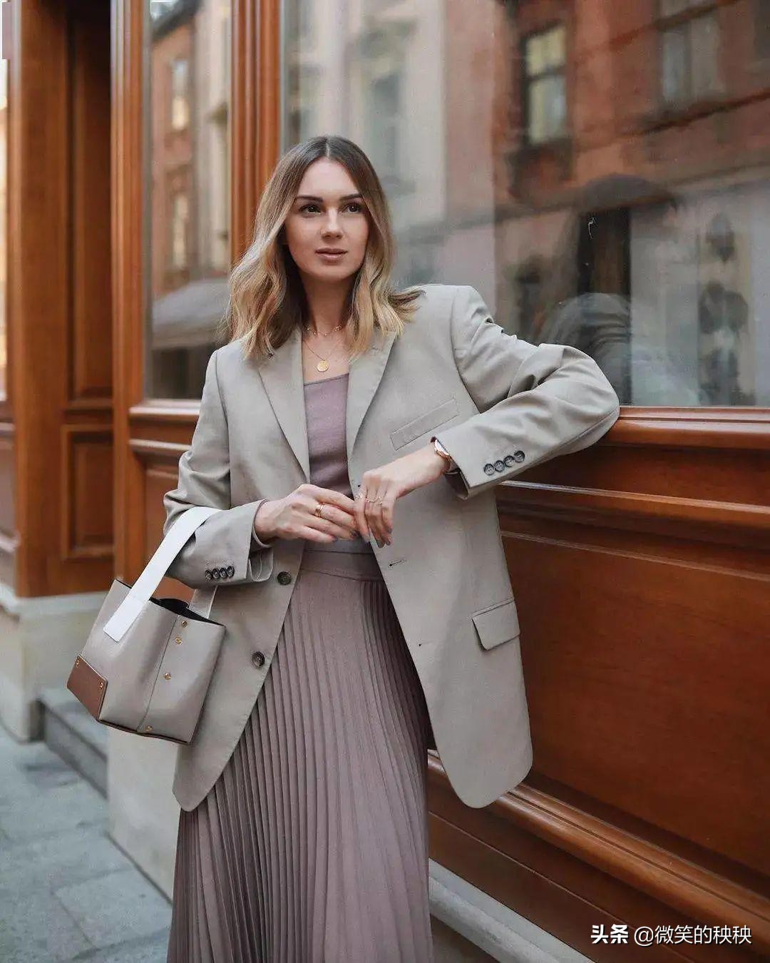 百褶裙气质又时髦,百褶裙时尚潮流款长款