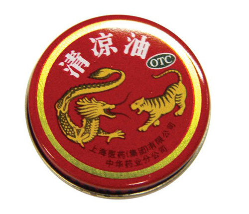 鼻炎涂风油精到鼻子上有害处吗,风油精对治疗鼻炎有效果吗