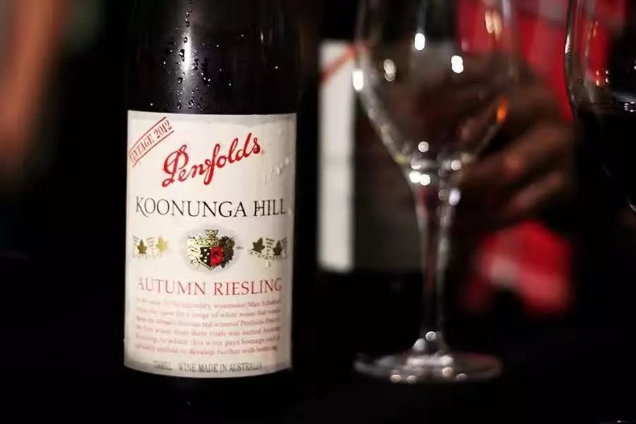 奔富葡萄酒10年,奔富葡萄酒如何区别真假