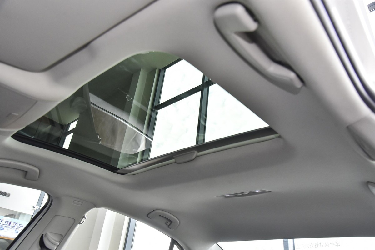 凌渡天窗胶条塌陷,大众凌渡天窗胶条容易脱落怎么办