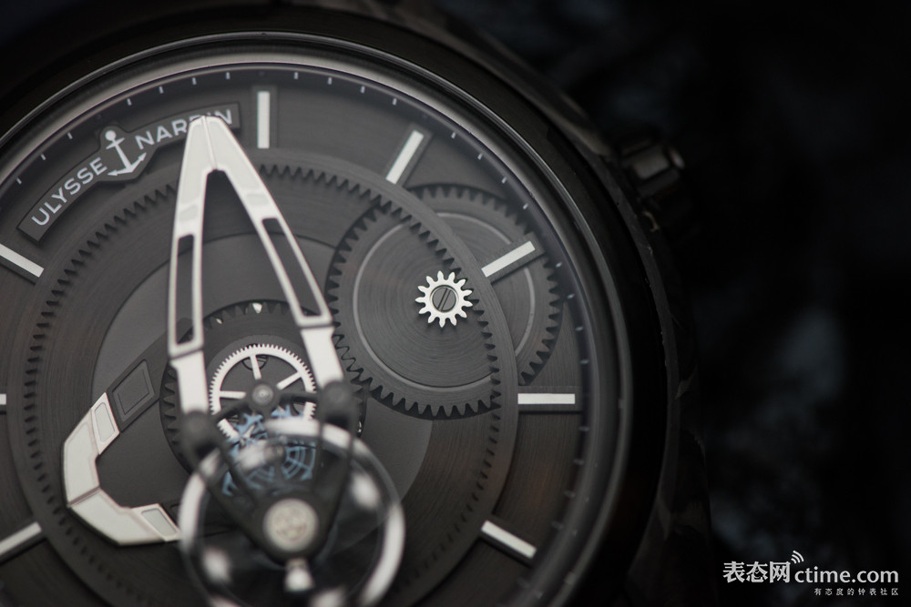 从日常佩戴感受到详尽技术分析,告诉你关于FreakX的一切。