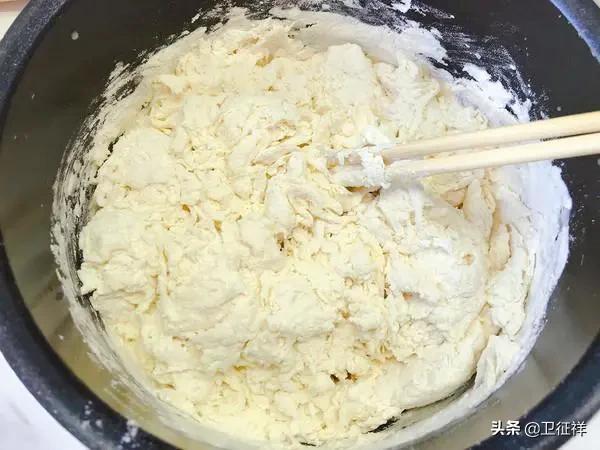 酵母粉可以直接拌面粉吗,面粉一定要加酵母粉吗