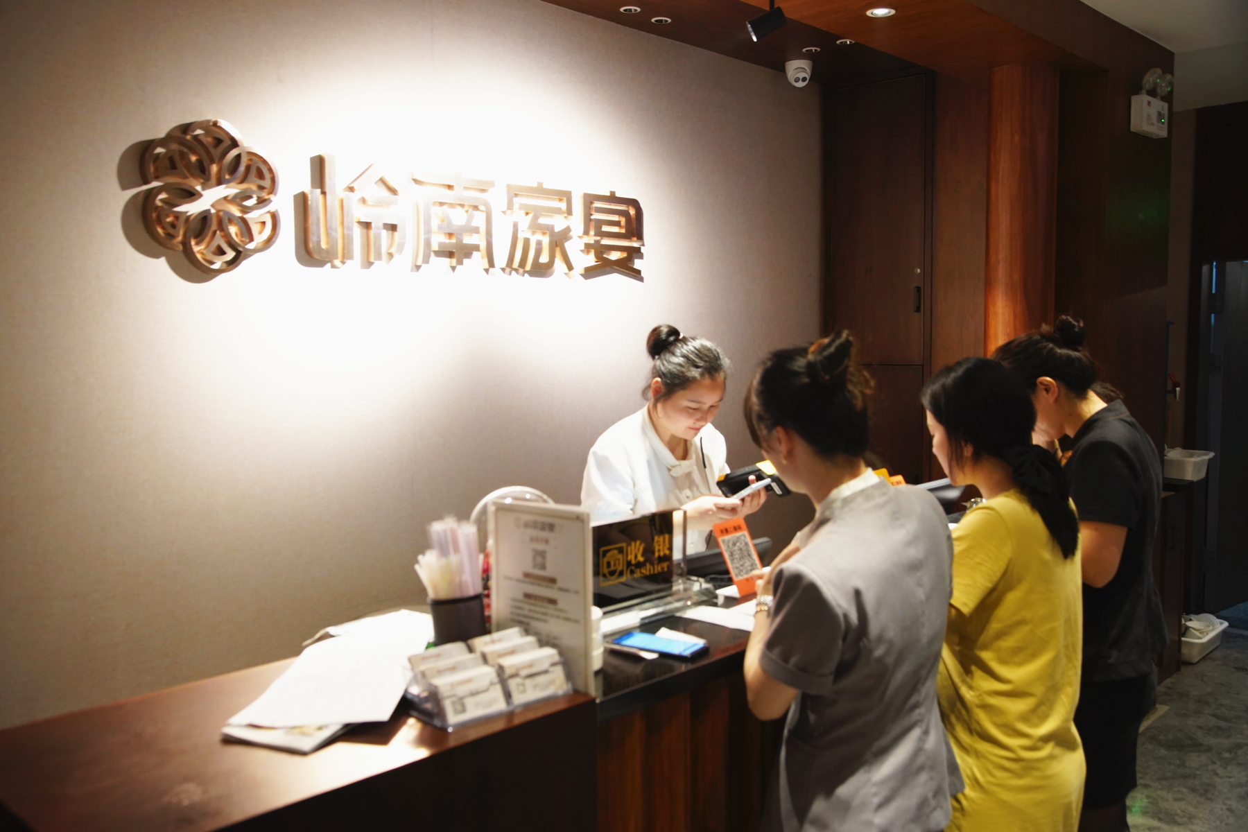 长沙比较好吃的粤菜馆,来长沙必打卡的湘粤菜馆