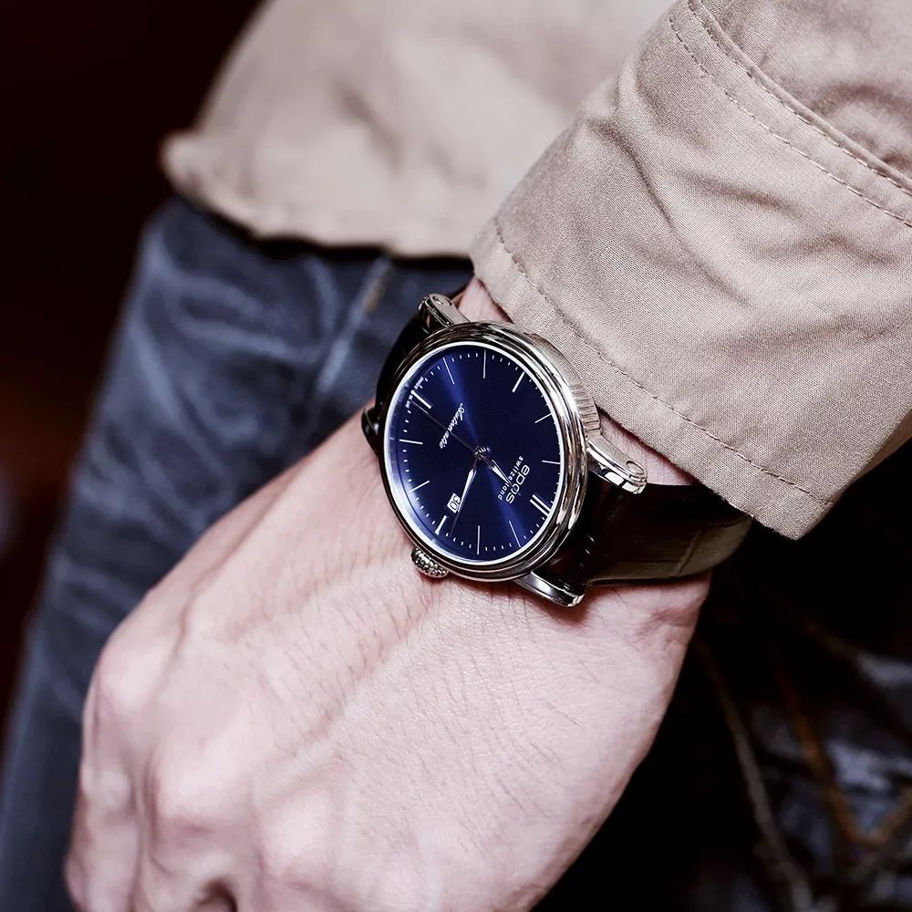 万元级别选浪琴还是欧米茄,万元表选浪琴还是天梭