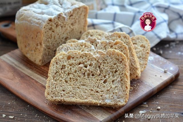 柏翠面包机硬欧包制作方法,面包机欧包配方和制作方法