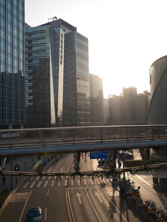 富士gfx50sii视频测试,一亿像素富士gfx100s高感