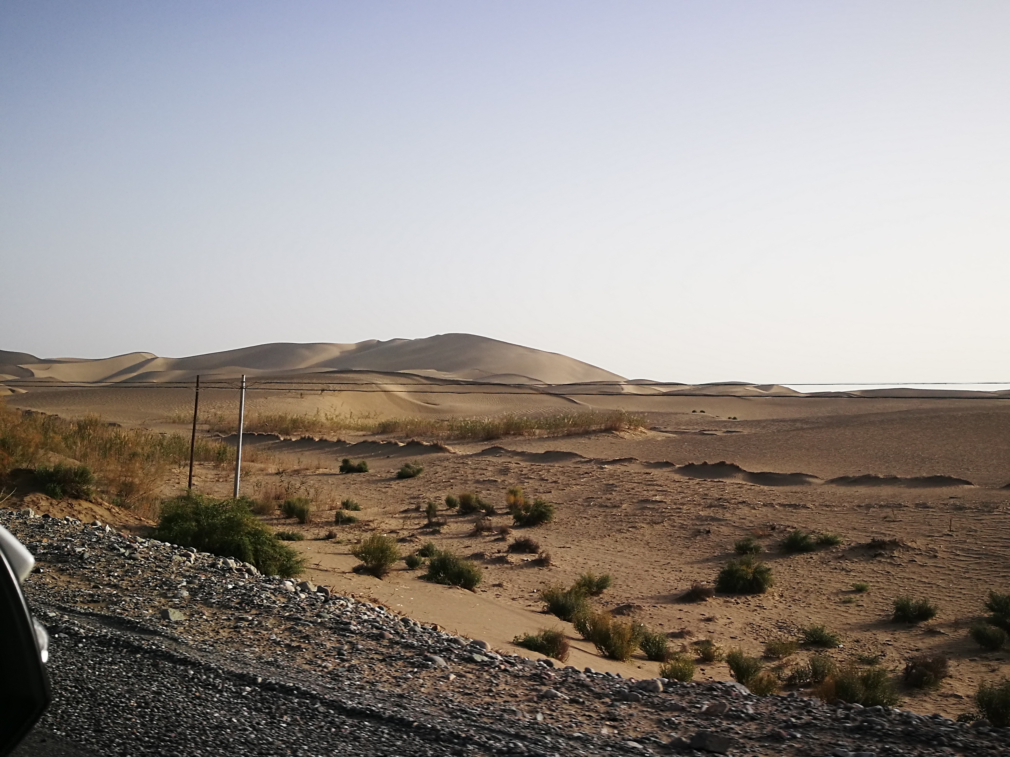 13000公里新手独驾*疆新**日记第23天——塔克拉玛干沙漠陷车自救