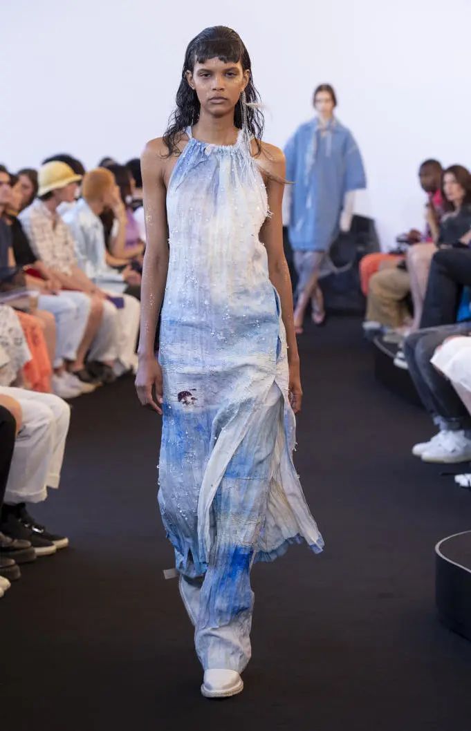 周董新专辑的歌曲,循环听着周杰伦的歌的文案