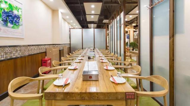 低门槛烧烤加盟店,未来5年最赚钱行业烧烤加盟