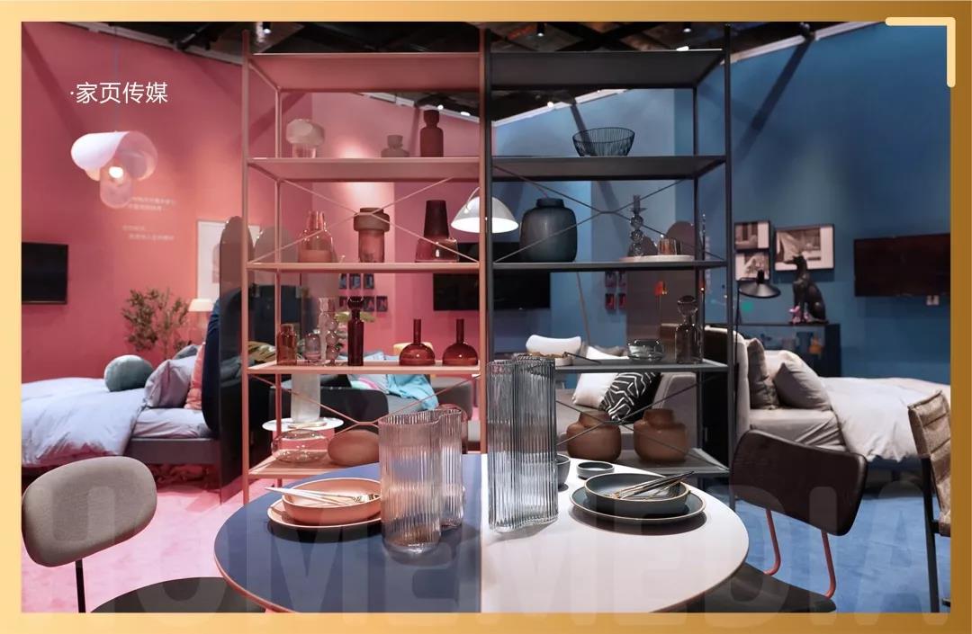 陌生男女如何共处一室？美间在2019摩登上海展给你答案