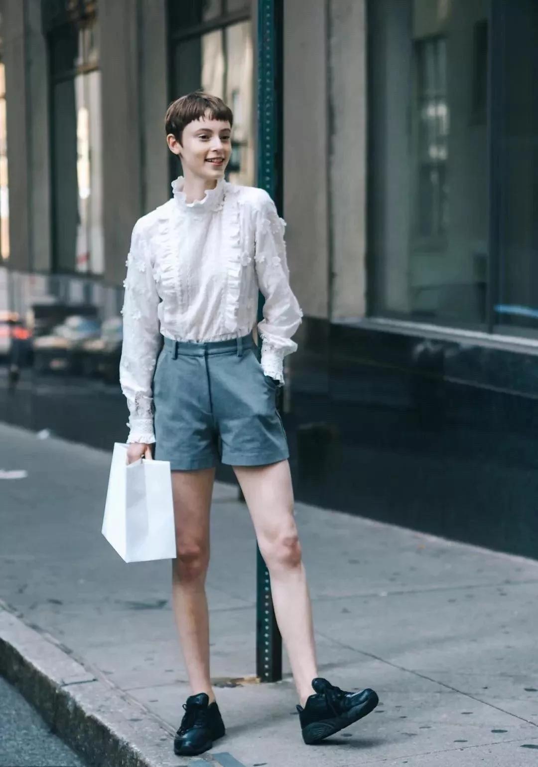 西装短裤的穿搭夏季,西装洋气短裤