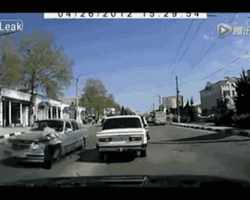 如何防止鬼探头事故发生,鬼探头到底多可怕怎么才能预防