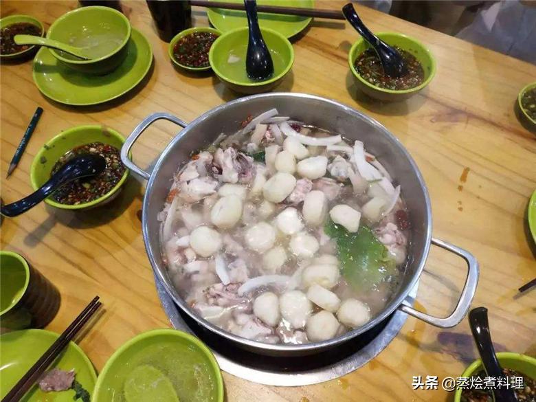 家常鸡肉火锅怎么做才好吃,冬天养生火锅做法大全