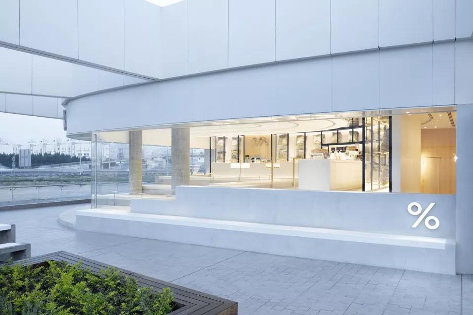 上海神秘咖啡品牌%Arabica,日本设计师青山周平、佐藤大亲自操刀