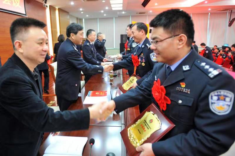 合肥市公安庐阳分局先进典型,榜样的力量表彰大会