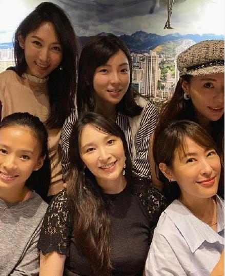 曝吴佩慈未婚夫欠租视频,45岁吴佩慈豪门梦碎