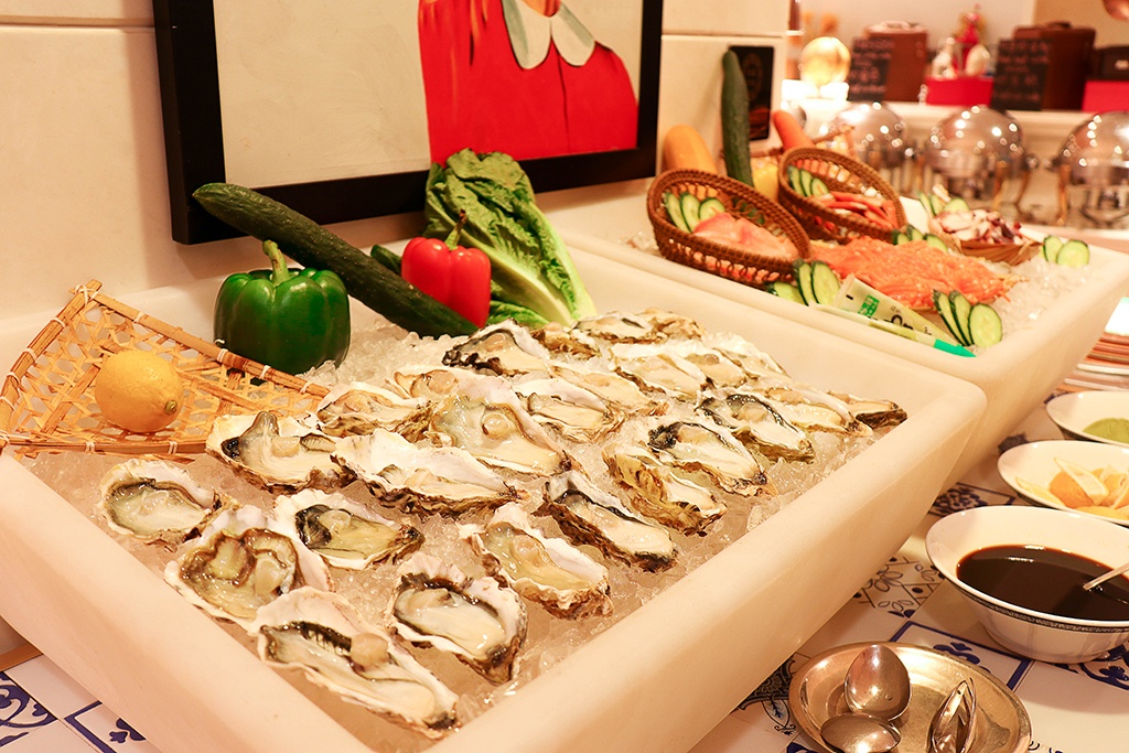 ¥118起/位--罗湖富苑出品!5米海鲜巨轮+豪气进口铁板烧不限量