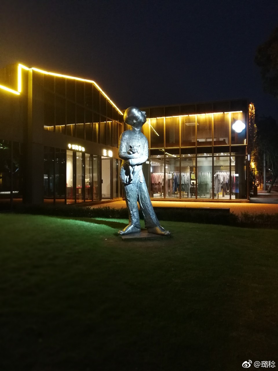 江西景德镇陶溪川陶瓷文化创意园,景德镇陶溪川文创街区夜景美篇