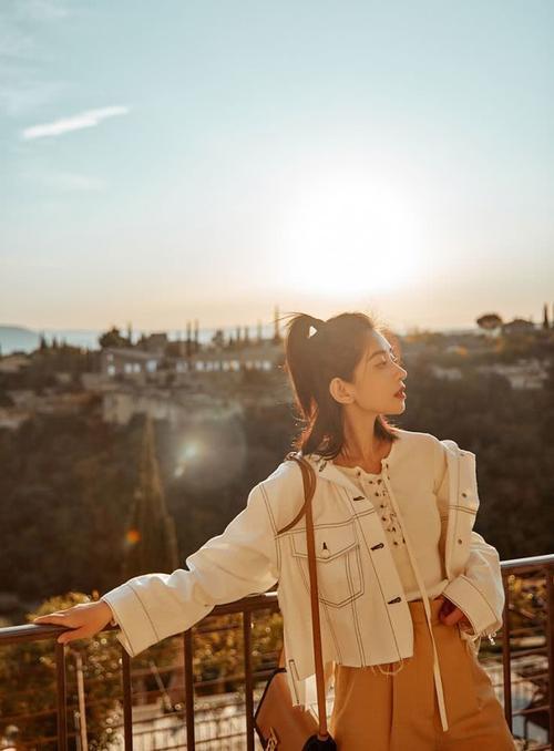 运动裤,不一样的时尚风格,不是只有影视明星才能穿出潮流风范