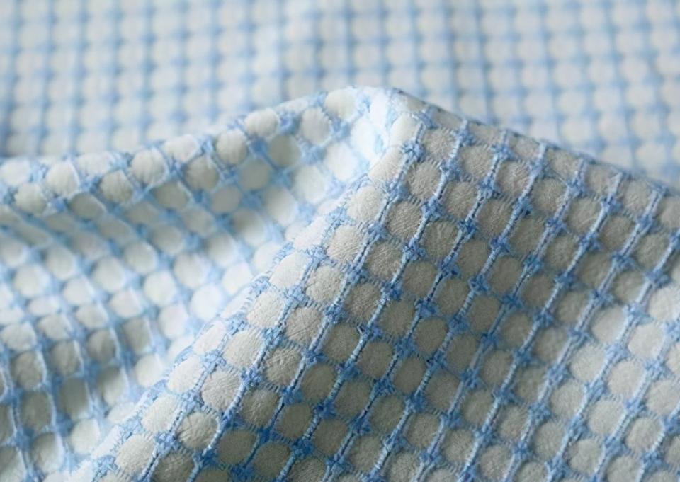 梭织面料常见问题有哪些方面,梭织面料的特点是什么