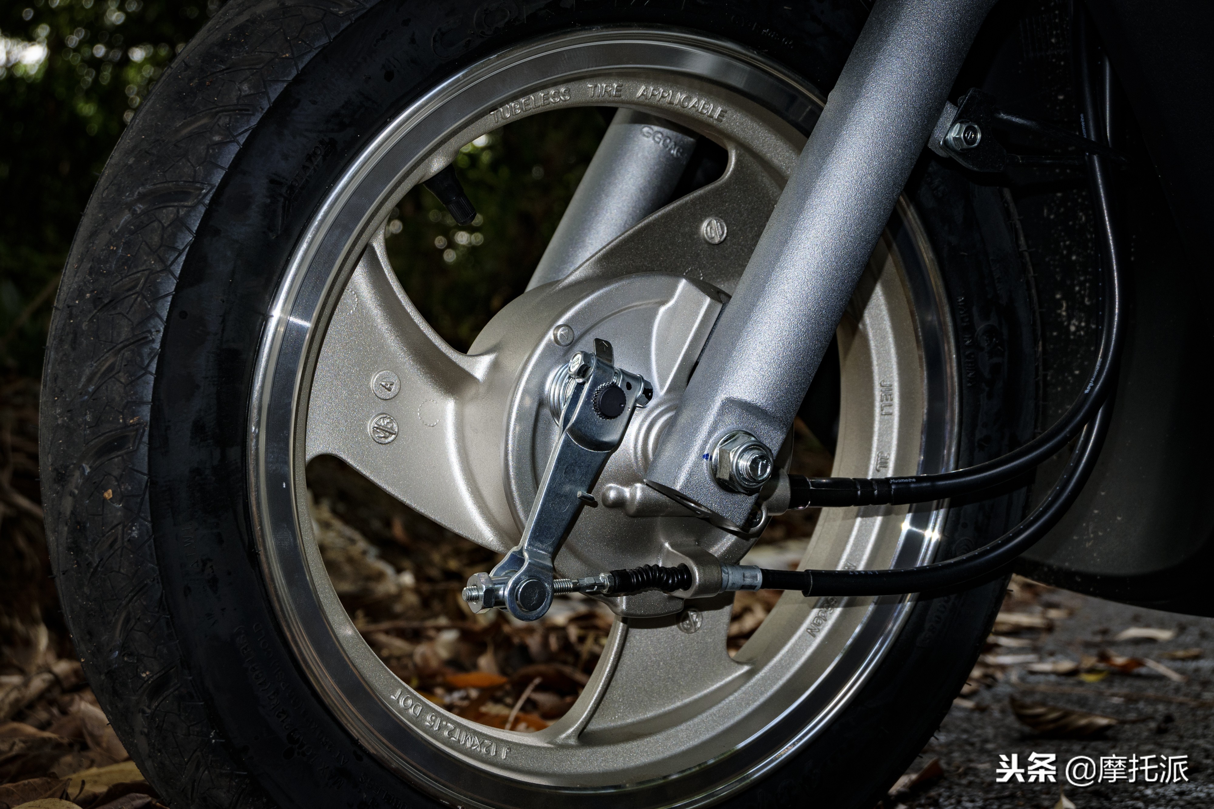 五羊本田御鲨125优点和缺点,2019年五羊本田喜鲨125价格