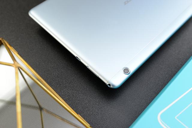 荣耀平板五八寸是搭载多少处理器,荣耀平板五用的是什么屏幕