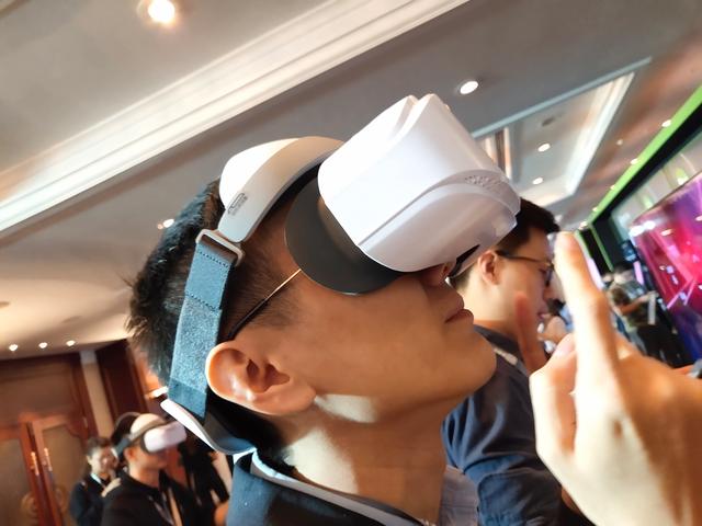 奇遇2pro可以玩节奏光剑吗,爱奇艺vr可以玩节奏光剑吗