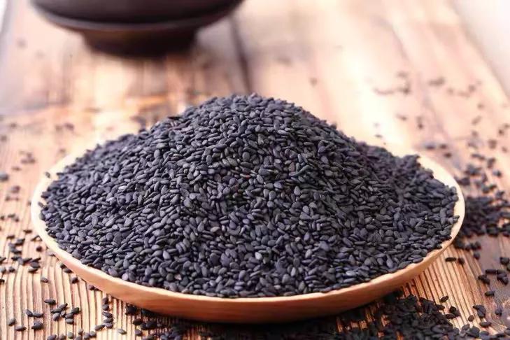 吃黑芝麻真的养发吗,养生黑芝麻的养发秘诀