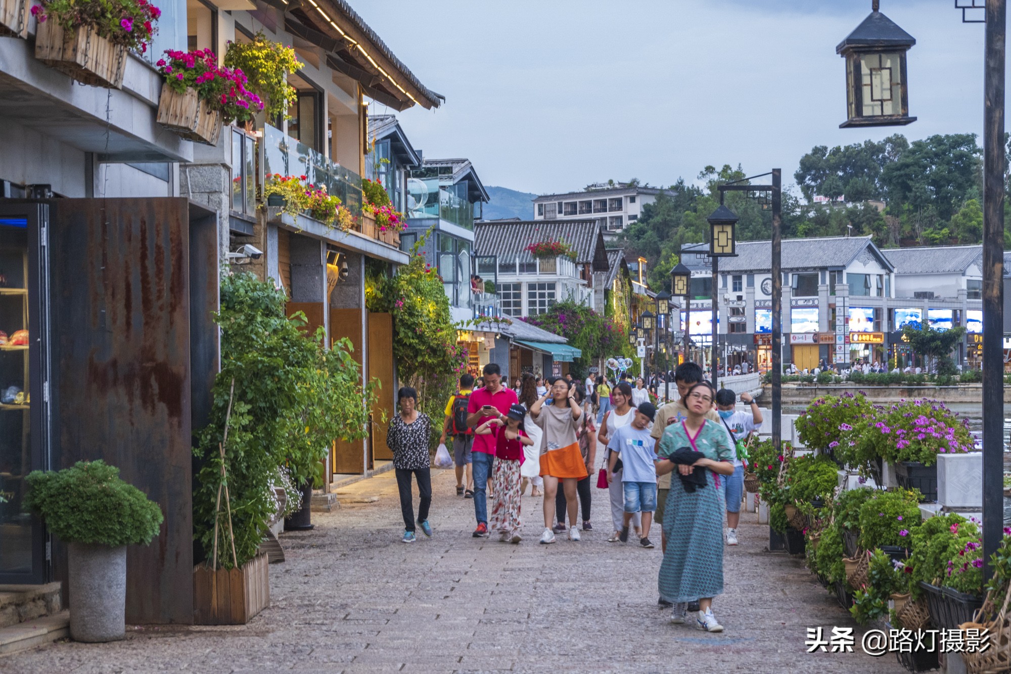 双廊古镇杨丽萍太阳宫夜景,杨丽萍住的双廊古镇