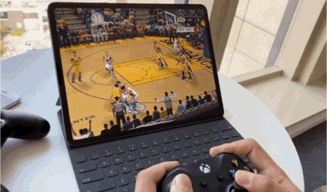 ipad终于能连手柄玩游戏了,ipad2019如何更好的玩游戏