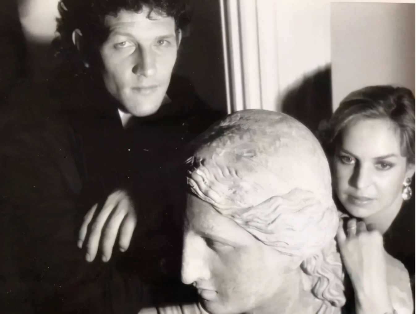 他经历破产、抑郁，却被植物治愈，成为BBC王牌节目主持人