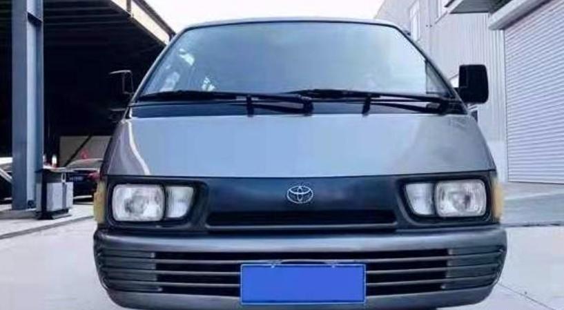 80年代小霸王面包车,老款丰田面包车小霸王