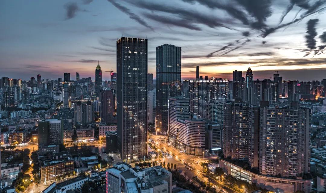 鏄ユ疆娑屽姩鍗冨竼绔炲彂濂嬫カ浜夊厛,鍗冨竼绔炲彂娴疆娑岀櫨鑸镐簤娴佹褰撴椂