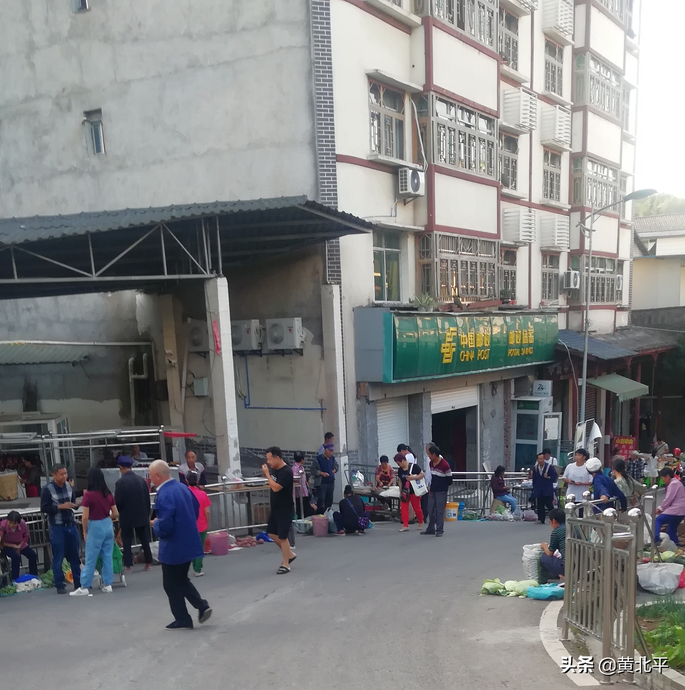 重庆市綦江区与贵州省习水县交界的小乡镇,丁山湖才是它的精髓