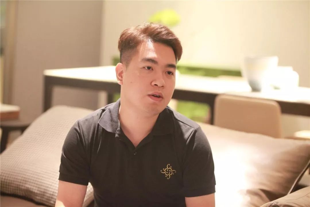 一座宅之于一个家，正如一个展之于一座城