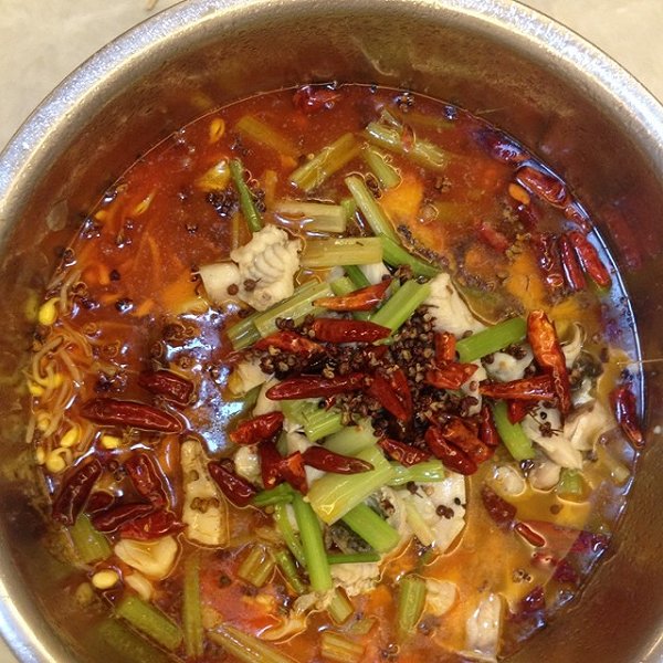 自制香辣坨坨鱼,麻辣油炸坨坨鱼的正宗做法