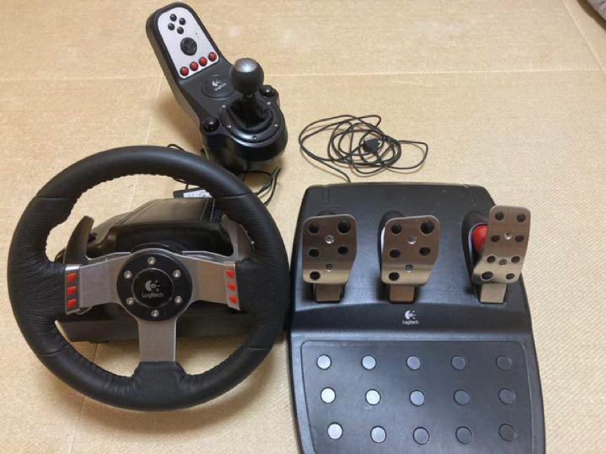 玩赛车、当赛车手真有这么贵吗？他们花2000块做到了