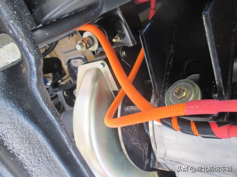 电动汽车用理士铅酸蓄电池,低速电动汽车的铅酸电瓶