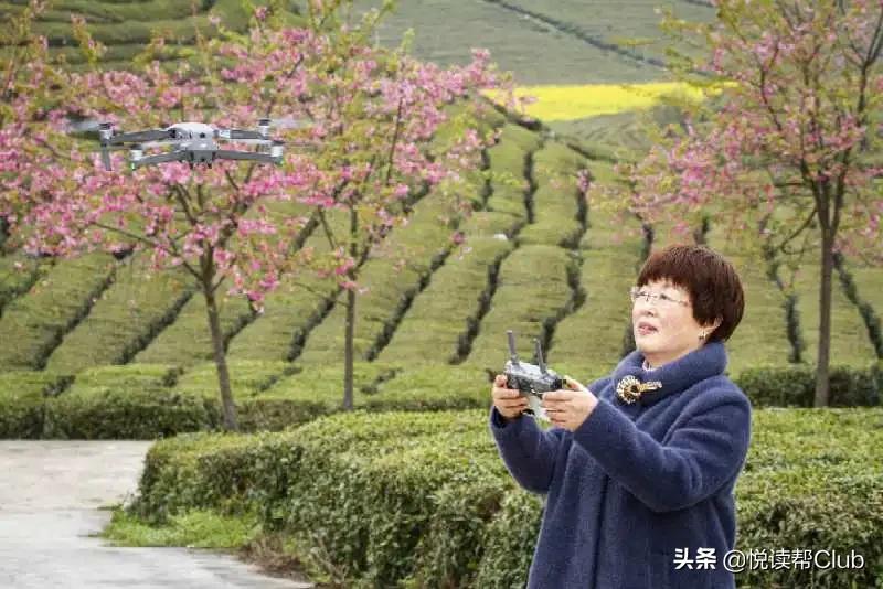 安顺风物|用一锤一凿守护一门手艺：安顺九龙屯的“银匠世家”