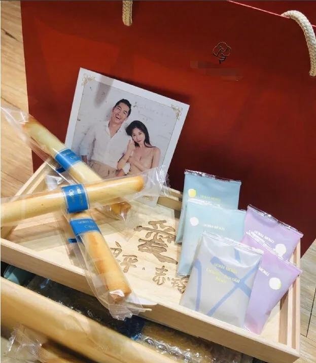 林志玲结婚喜帖伴手礼曝光,林志玲黑泽良平婚礼喜帖曝光