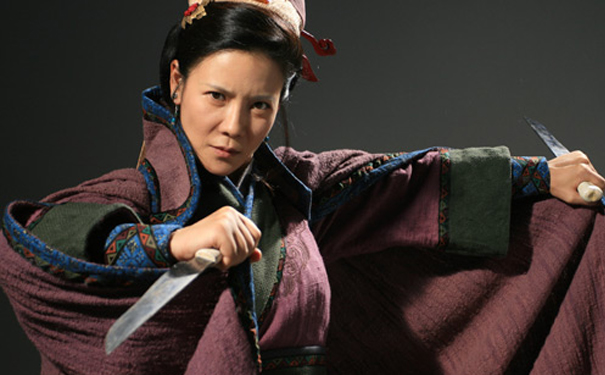 孙二娘做人肉包子而扬名天下，这等恶魔之人为何会得到谅解？