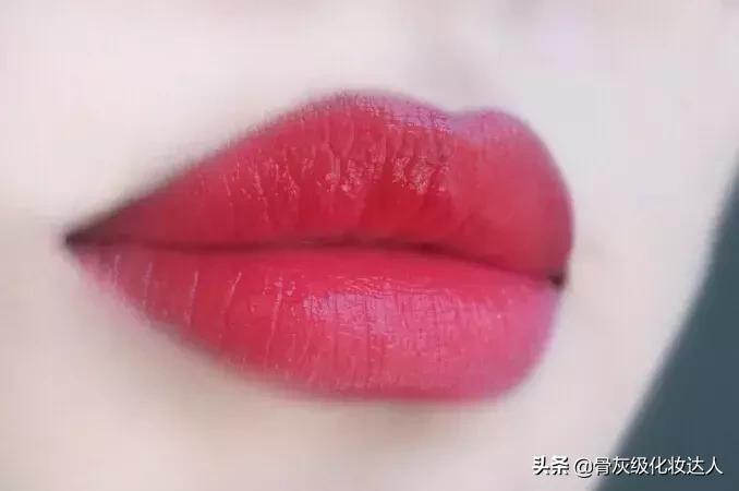 买到不喜欢的口红,显老气的口红怎么拯救