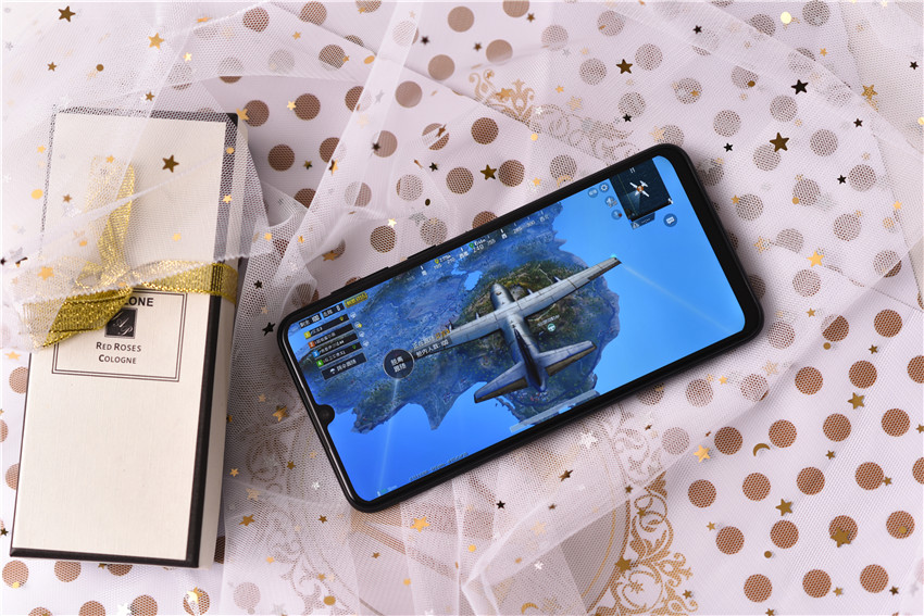 骁龙710手机vivo第一款全面屏,vivox27710处理器