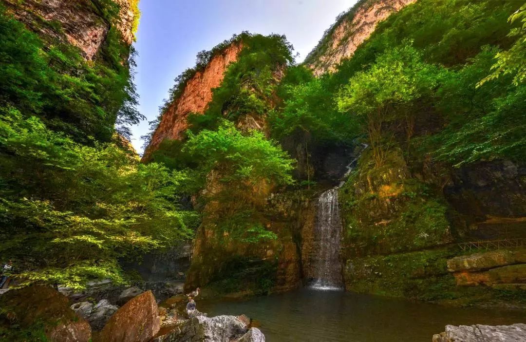 有了这些均温不足20℃的空调山，再热情的“烤验”也挡得住