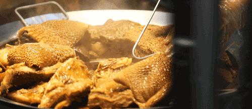 麦地这家“小香港”，藏着45年的正宗港味！一到饭点就满座.