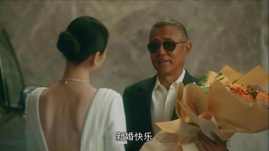 66岁陈道明，惹来33岁倪妮疯狂追求，最终倪妮为何爱上富二代