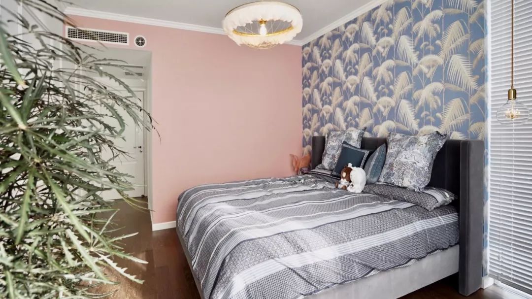 还买乌云壁纸呐?!他家藏着海外小众壁纸大全