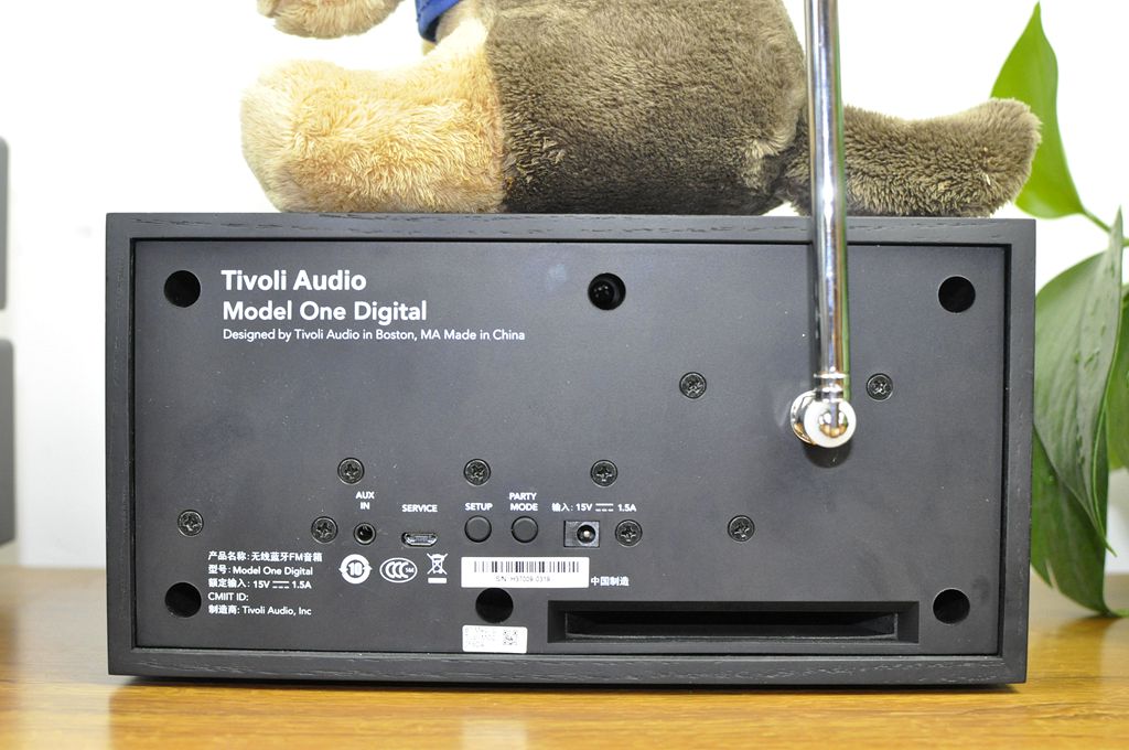 71岁老爷子创建传奇收音机品牌20年,国内用户只能体验一半功能